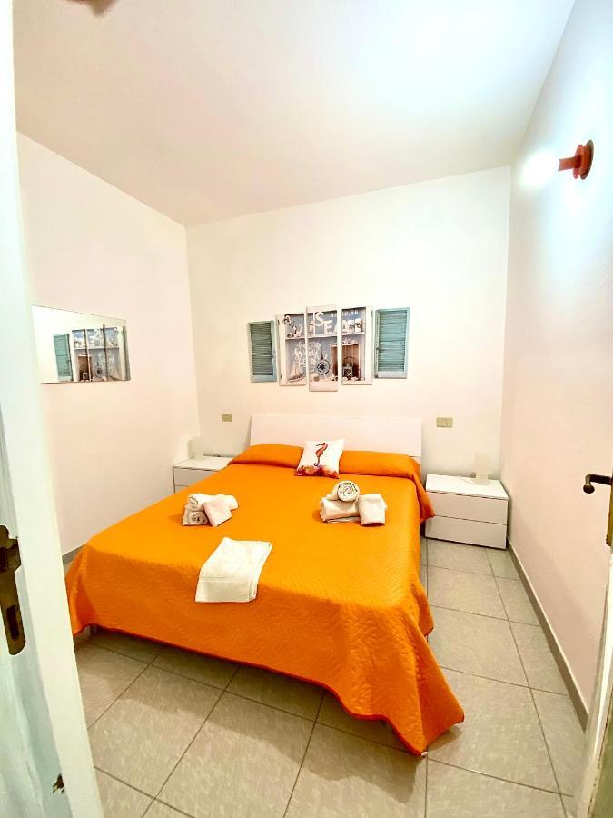 Appartamento Fronte Mare Санта-Тереза-Галлура Экстерьер фото